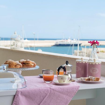 Chicco Di Caffe' Bed & Breakfast Monopoli Ngoại thất bức ảnh